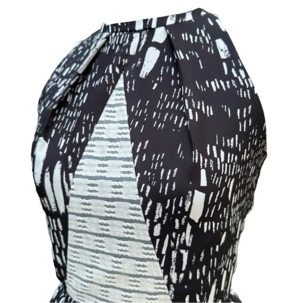 Timo Weiland Black White Halter Mini Dress Size 4 Fit Flare Cocktail Party - Picture 4 of 9